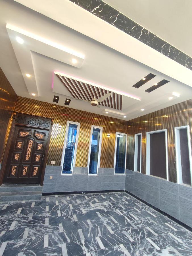 Lavish Residency Guest House Fasial Town 拉瓦尔品第 外观 照片