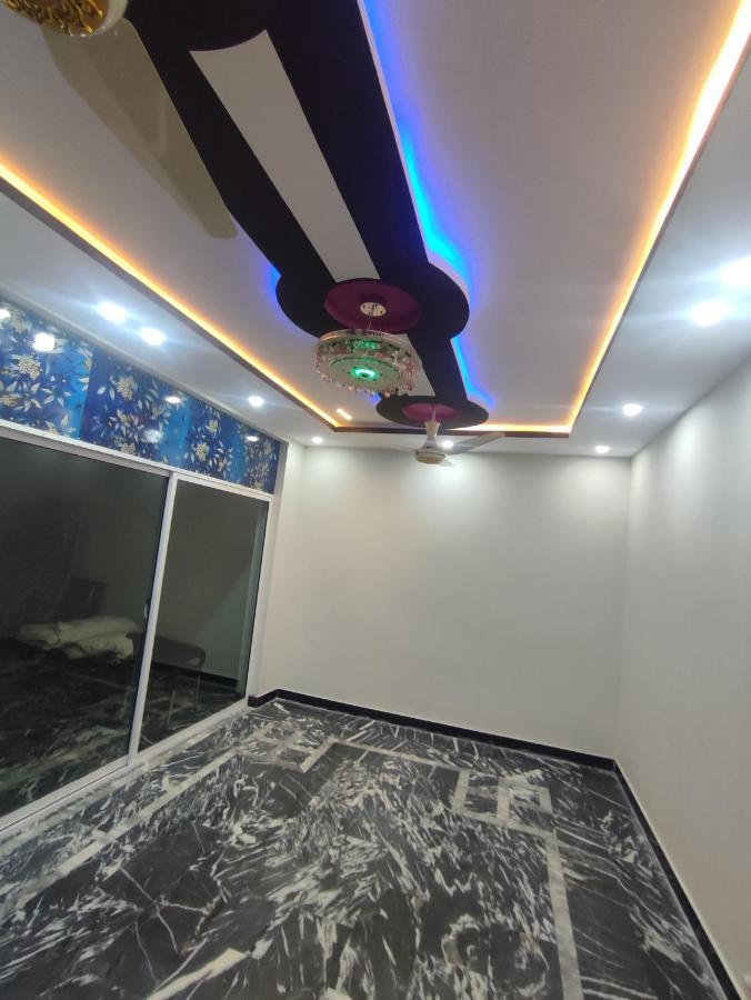Lavish Residency Guest House Fasial Town 拉瓦尔品第 外观 照片